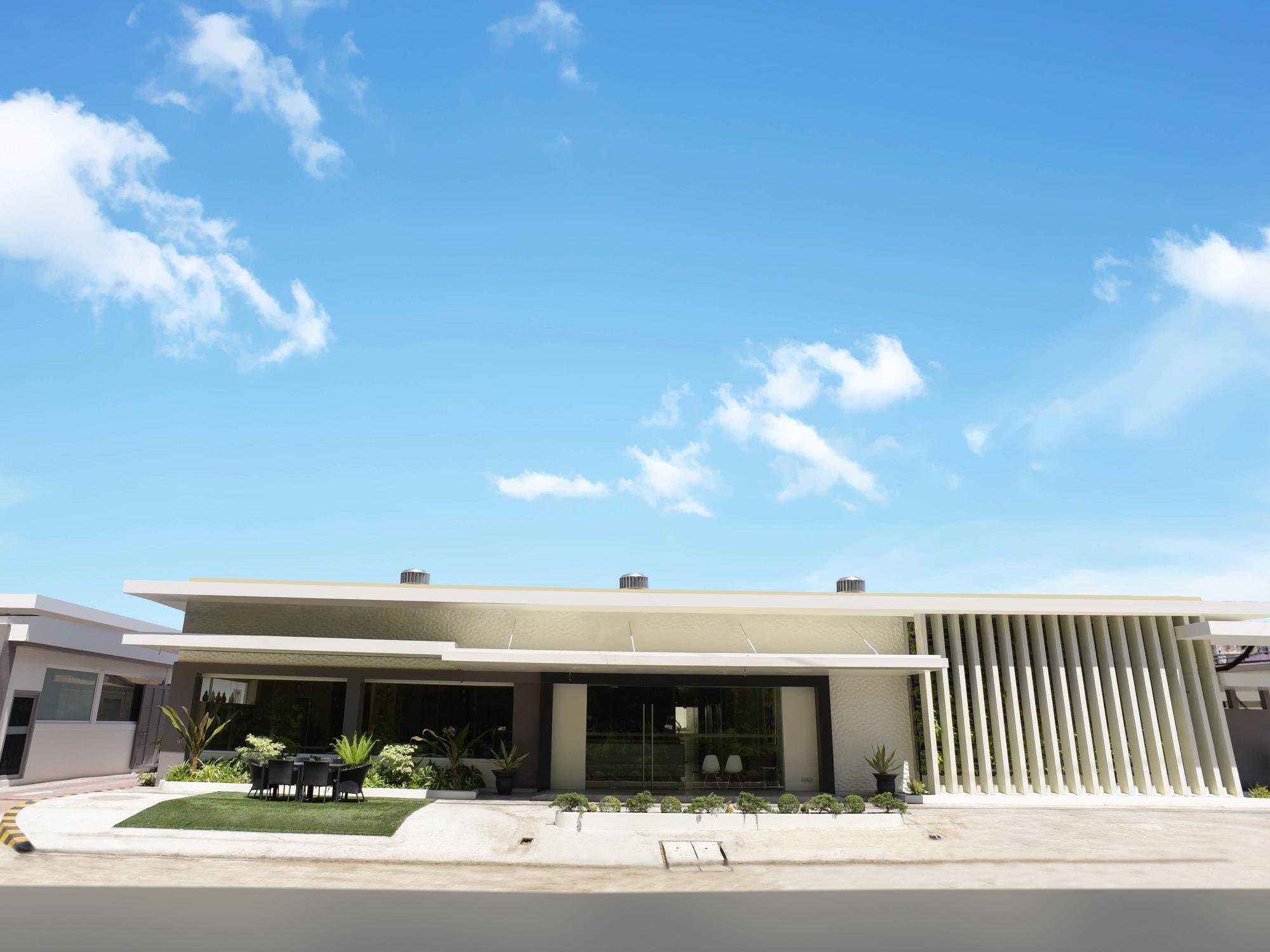 Laoag Parklane Hotel 外观 照片